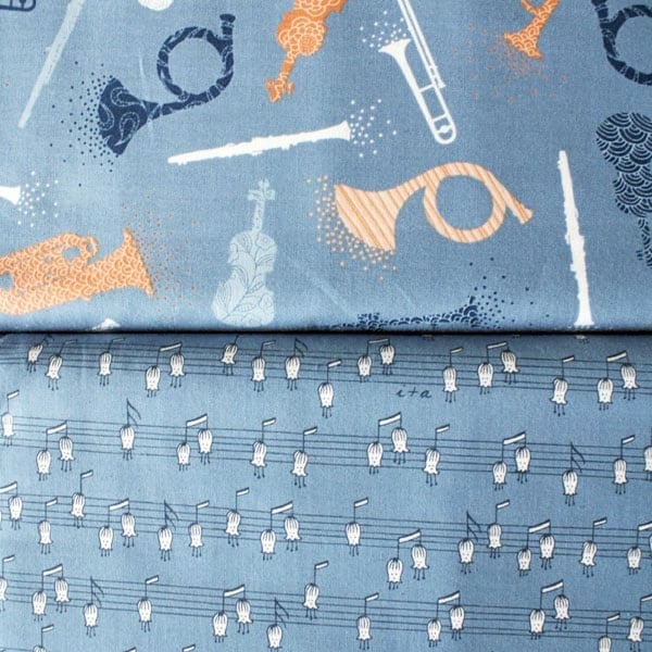 Stoffstück "Instrumente und Noten"