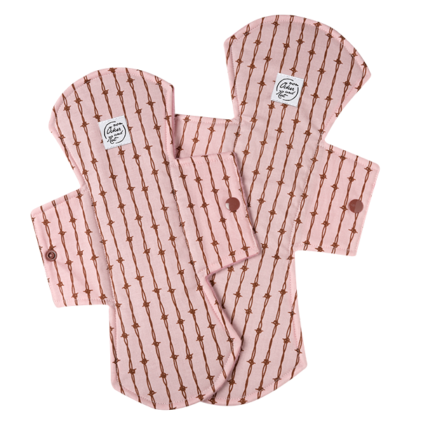Cloth menstrual pads medium and large in a set "Pink Wire" (2 pieces)